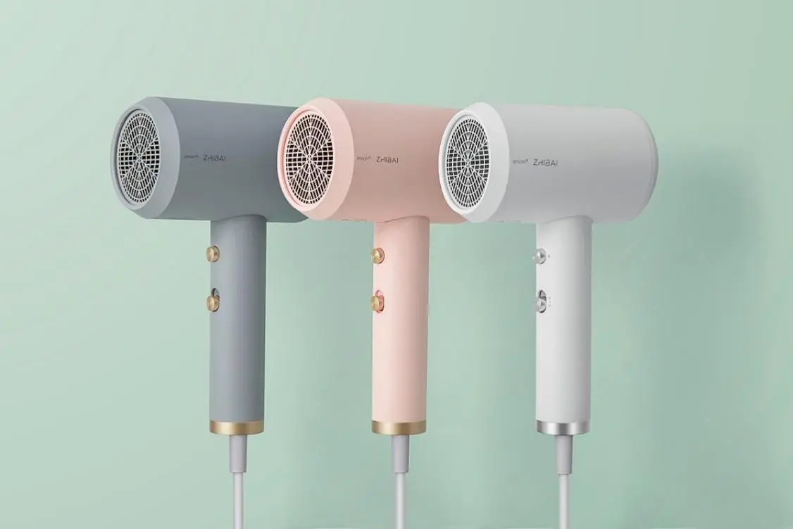 吹風(fēng)機(jī)非標(biāo)自動化設(shè)備：結(jié)構(gòu)、使用注意事項及工作原理